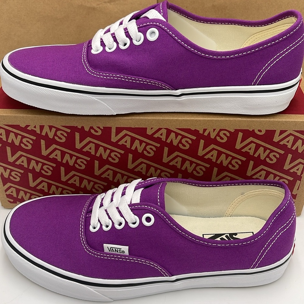 Vans WMNS Purple Canvas Sneakers Waffle Sole Authentic
Color Theory Willow herb - Picture 2 of 16